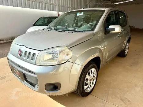 Fiat Uno Vivace Celeb. 1.0 EVO 8V 5P 4 portas