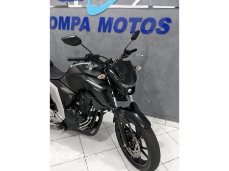 FZ25 FAZER ABS - Street