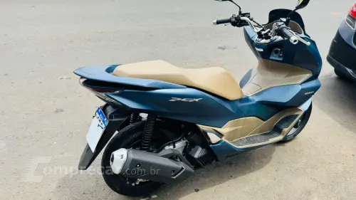 PCX 160 DLX