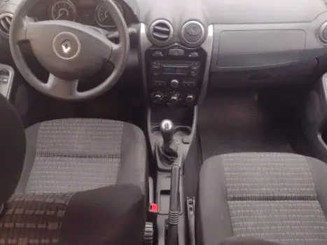 SANDERO - 1.6 EXPRESSION 8V 4P MANUAL