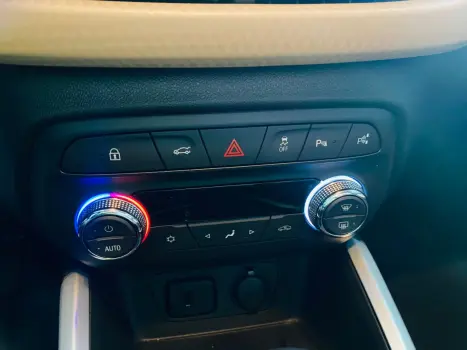 ONIX 1.0 Turbo Premier