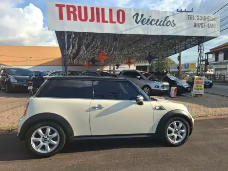 MINI Cooper 1.6 16V Gasolina 2P Manual 2 portas