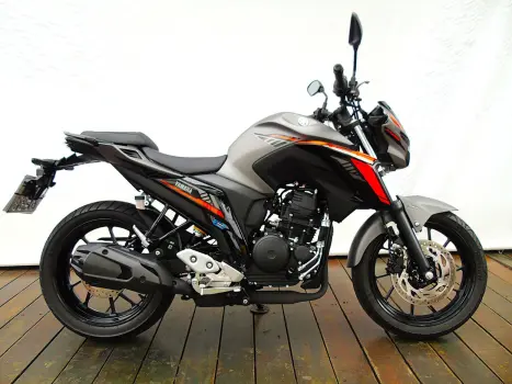 Yamaha YAMAHA FZ25 FAZER CONNECTED ABS
