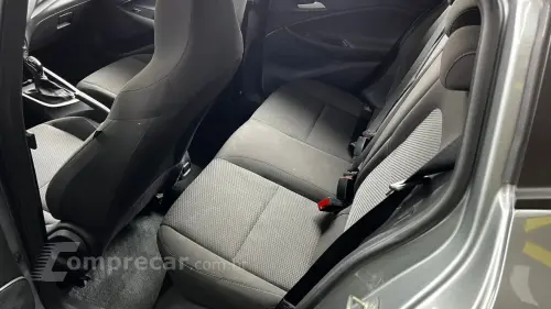 Onix Hatch 1.0 12V 4P FLEX LT