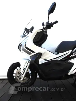 HONDA ADV 150