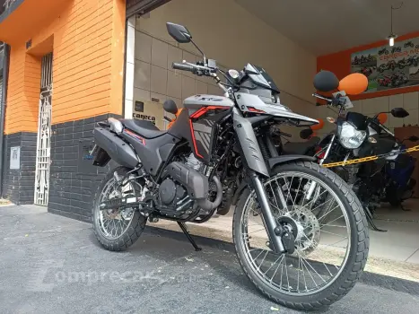 XTZ 250 LANDER