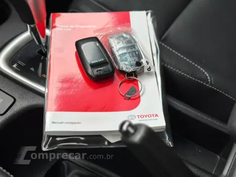 HILUX 2.8 D-4D TURBO DIESEL CD SRX 4X4 AUTOMÁTICO