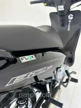 BIZ 125 ES
