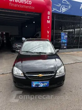 CLASSIC 1.0 MPFI Sedan 8V