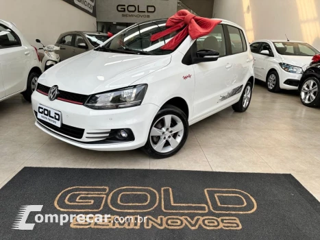 Volkswagen FOX 1.6 MI ROCK IN RIO 8V FLEX 4P MANUAL 4 portas