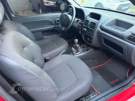 Clio Hatch 1.0 AUTHENTIQUE