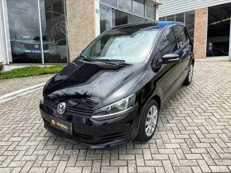 Volkswagen Fox Trendline 1.6 Flex 8V 5p 4 portas