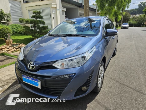 Toyota YARIS 1.5 16V Sedan XL Live 4 portas