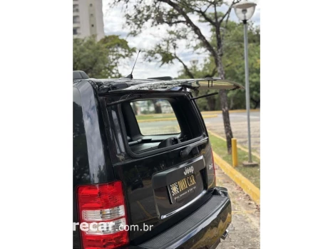 CHEROKEE 3.7 SPORT 4X4 V6 12V GASOLINA 4P AUTOMÁTICO