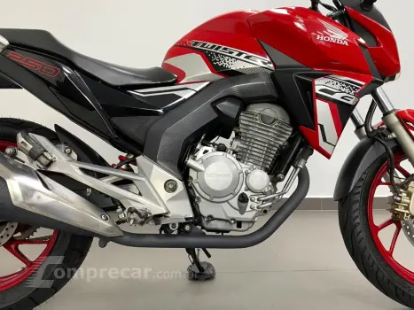 HONDA CB 250F TWISTER ABS