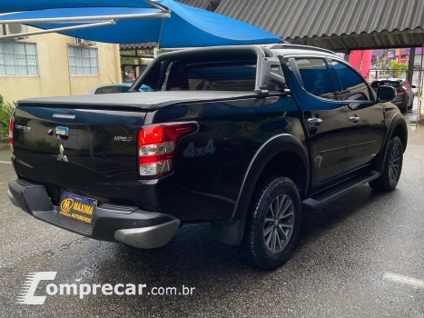 L200 TRITON 2.4 16V Turbo Outdoor Hpe-s CD 4X4