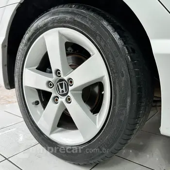 Civic Sedan EXS 1.8/1.8 Flex 16V Aut. 4p