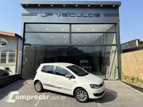 Volkswagen FOX 1.6 MI Rock IN RIO 8V 4 portas