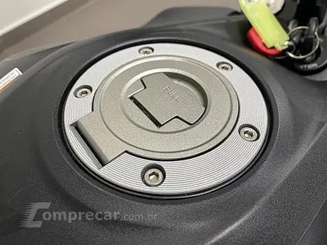 YAMAHA MT-07 CONNECTED ABS