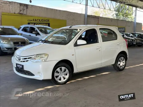 Toyota ETIOS 1.3 X 16V FLEX 4P MANUAL 4 portas