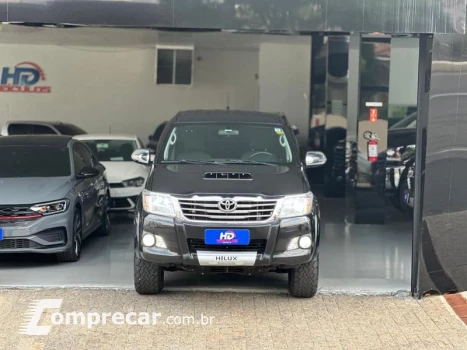 HILUX CD4X4 SRV