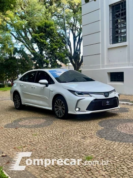 COROLLA 1.8 VVT-I Hybrid Altis Premium