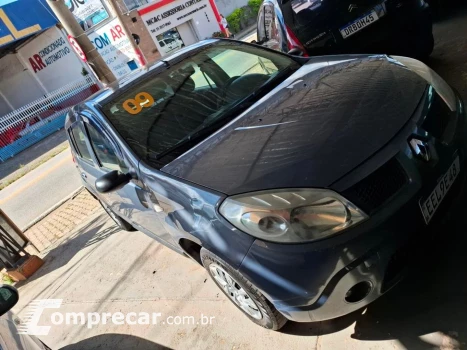 Sandero 1.0 AUTHENTIQUE 16V FLEX 4P MANUAL