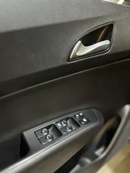 HB20 1.6 Comfort Plus 16V