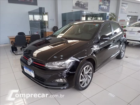 Volkswagen POLO 1.0 200 TSI HIGHLINE AUTOMÁTICO 4 portas