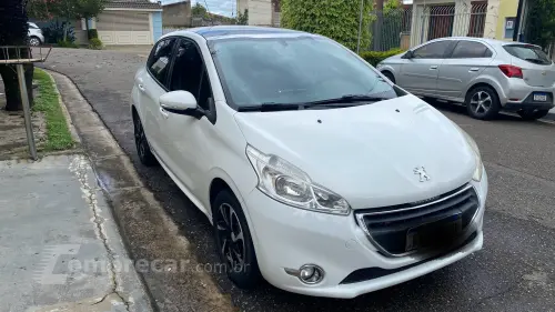 peugeot 208 allure