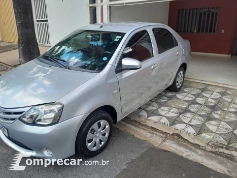 ETIOS 1.5 XLS Sedan 16V