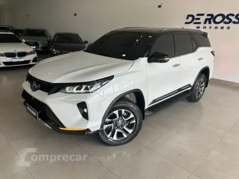 HILUX SW4 DIAMOND 2.8 TB 4X4 DIE. AUT.