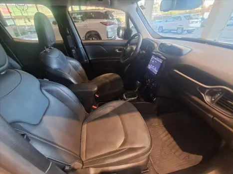 RENEGADE 1.3 T270 TURBO FLEX LONGITUDE AT6