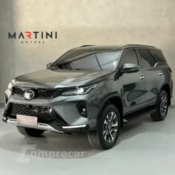 Hilux SW4 SRX 4x4 2.8 TDI 16V Dies. Aut.