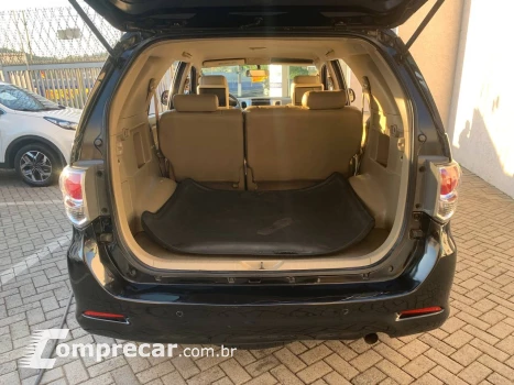 Hilux SW4 SR 4x2 2.7/ 2.7 Flex 16V Aut.