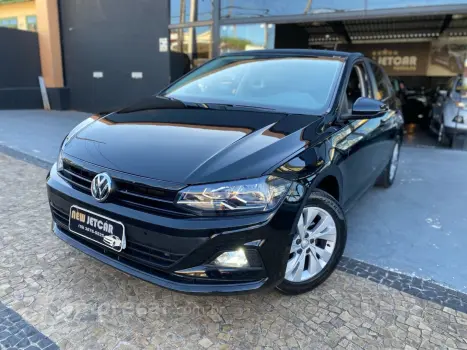 Volkswagen POLO 1.0 200 TSI COMFORTLINE AUTOMÁTICO 4 portas