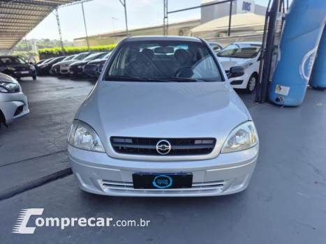 Corsa Sedan 1.0 MPFI 8V 71cv 4p