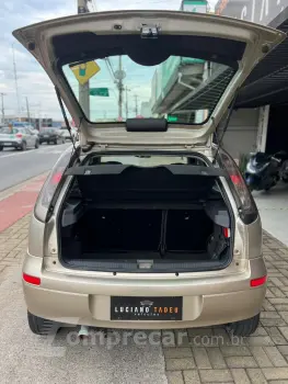 CORSA 1.4 MPFI Premium 8V