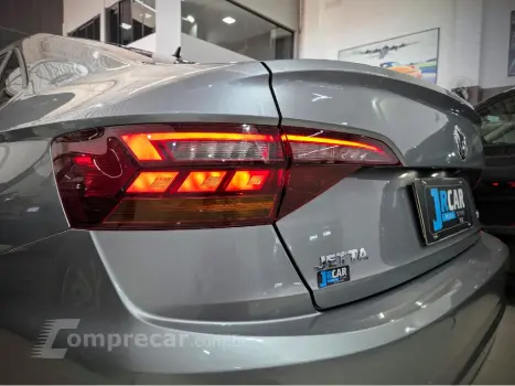 JETTA 1.4 250 TSI TOTAL FLEX COMFORTLINE TIPTRONIC