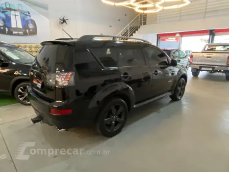 OUTLANDER 3.0 4X4 V6 24V