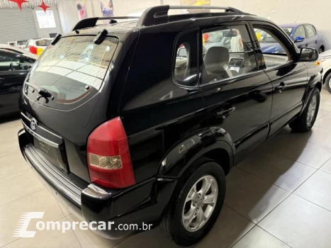 TUCSON - 2.0 MPFI GLS 16V 143CV 2WD 4P AUTOMÁTICO