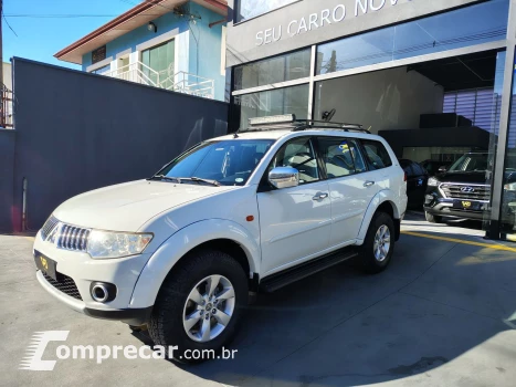 Mitsubishi Pajero DAKAR/HPE 3.5 4x4 Flex 5p Aut. 5 portas