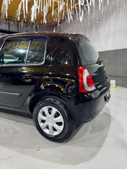 CLIO 1.0 Expression 16V