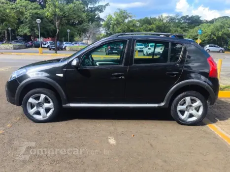 SANDERO - 1.6 STEPWAY 16V 4P MANUAL