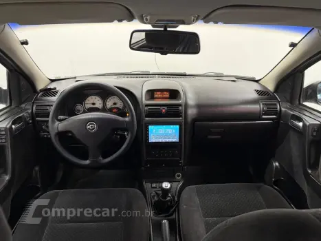 Astra Advantage 2.0 MPFI 8V FlexPower 5p