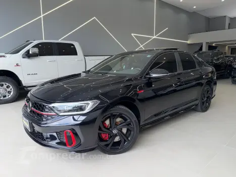 Volkswagen JETTA 2.0 350 TSI GLI 4 portas