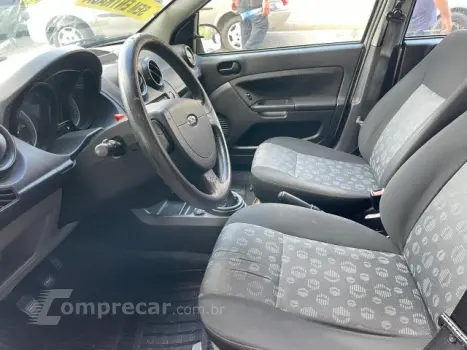 FIESTA HATCH - 1.0 ROCAM HATCH 8V 4P MANUAL