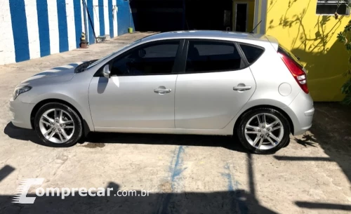 Hyundai I30 2.0 MPFI GLS 16V 4 portas