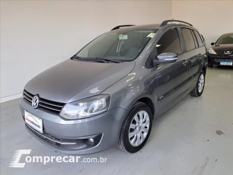 Volkswagen SPACEFOX 1.6 MI TREND 8V FLEX 4P MANUAL 4 portas