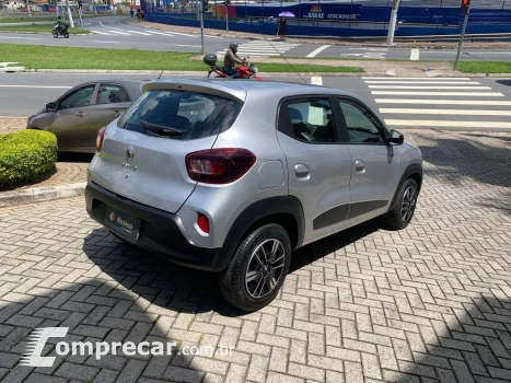 Kwid KWID Intense 1.0 Flex 12V 5p Mec.